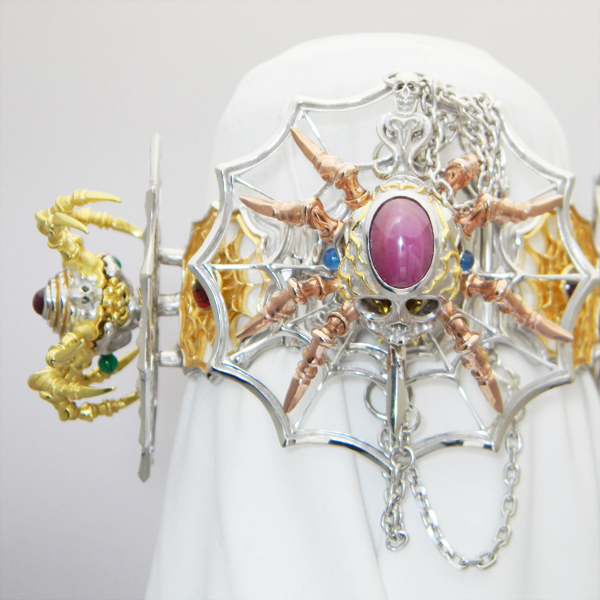 Armlet bracelet/The damned eater_The Ogumo